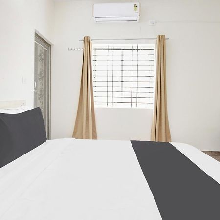 Hotel O Sri Manjunatha Deluxe Suites Bangalore Eksteriør billede