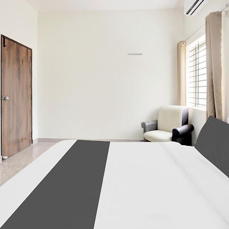 Hotel O Sri Manjunatha Deluxe Suites Bangalore Eksteriør billede